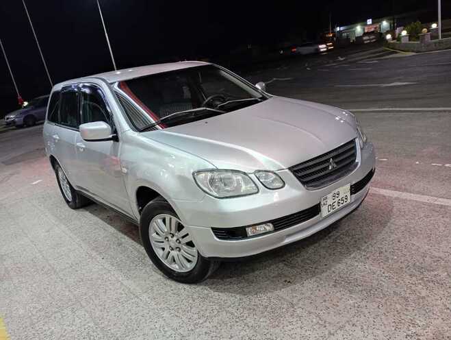 Mitsubishi Airtrek 2002, 234,123 km - 2.0 л - Sumqayıt