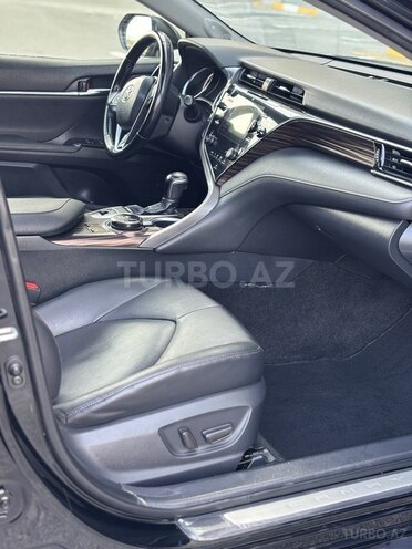 Toyota Camry 2019, 150,000 km - 2.5 л - Bakı