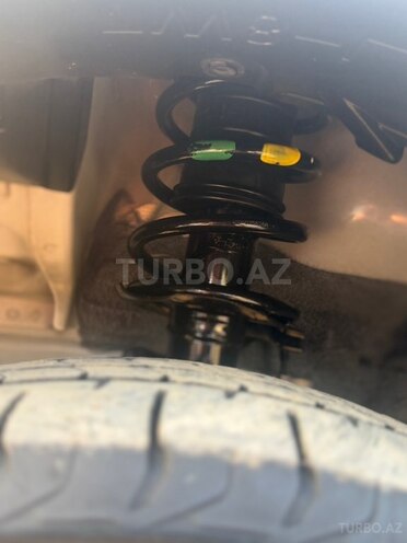 Nissan Latio 2015, 82,000 km - 1.2 л - Bakı
