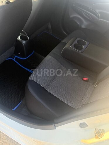 Nissan Latio 2015, 82,000 km - 1.2 л - Bakı