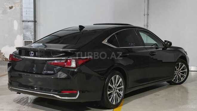 Lexus ES 300h 2021, 88,000 km - 2.5 л - Bakı
