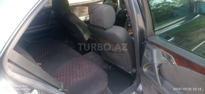 Mercedes E 280 1996, 465,668 km - 2.8 l - Sabirabad