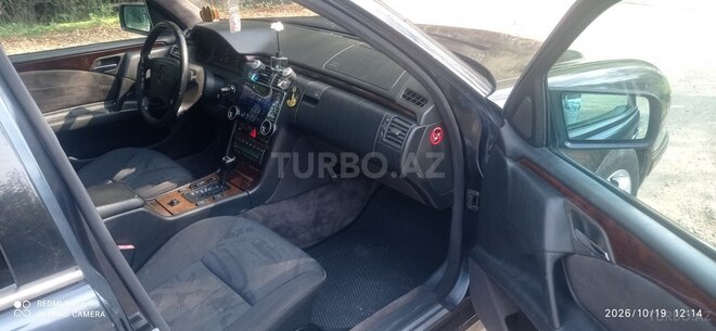 Mercedes E 280 1996, 465,668 km - 2.8 l - Sabirabad