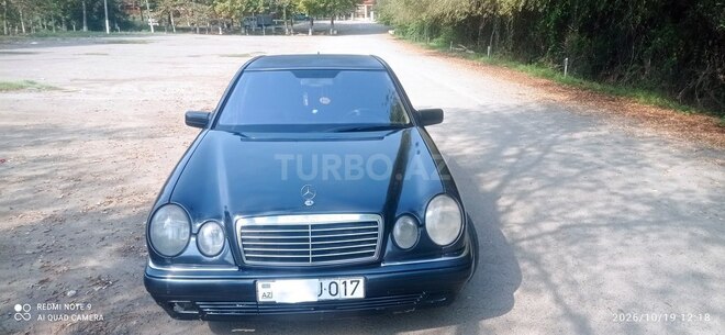 Mercedes E 280 1996, 465,668 km - 2.8 l - Sabirabad