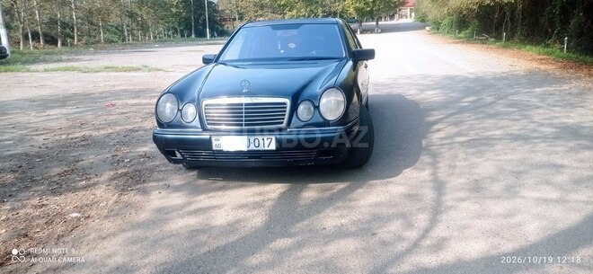 Mercedes E 280 1996, 465,668 km - 2.8 l - Sabirabad