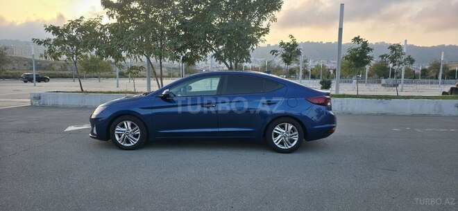 Hyundai Elantra 2018, 106,000 km - 2.0 л - Bakı