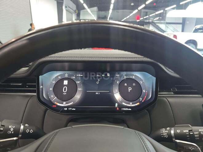 Land Rover Range Rover 2024, 31,107 km - 3.0 l - Bakı