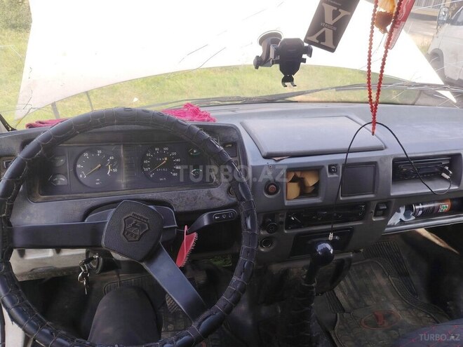 GAZ 330202-740 2001, 35,888 km - 3.5 l - İmişli