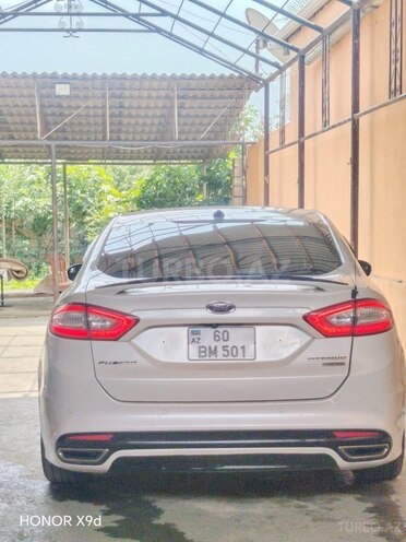 Ford Fusion (North America) 2015, 210,000 km - 2.0 л - Tovuz