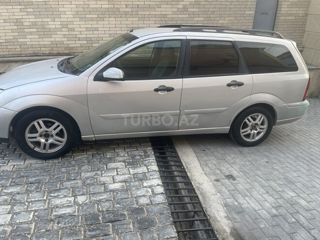 Ford Focus 2001, 290,258 km - 2.0 л - Bakı