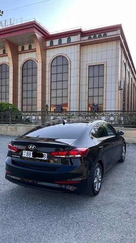 Hyundai Elantra 2017, 131,000 km - 2.0 л - Bakı