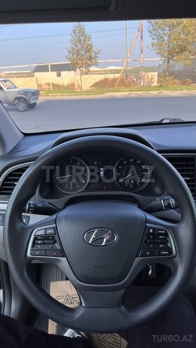Hyundai Elantra 2017, 131,000 km - 2.0 л - Bakı