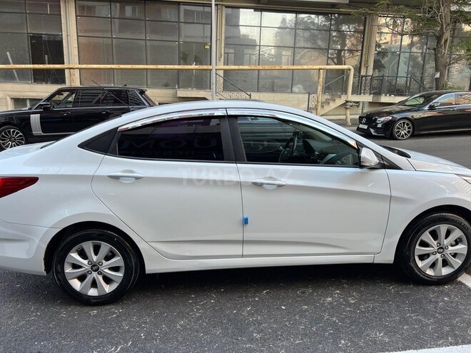 Hyundai Accent 2017, 72,000 km - 1.4 л - Bakı