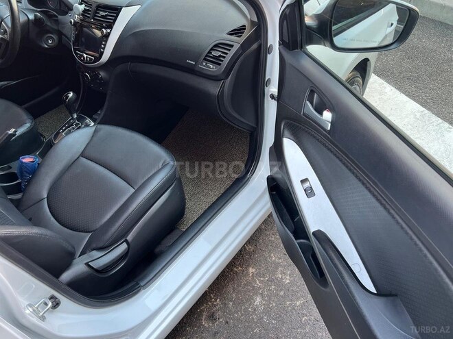 Hyundai Accent 2017, 72,000 km - 1.4 л - Bakı