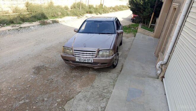 Mercedes C 180 1993, 472,122 km - 1.8 l - Bakı