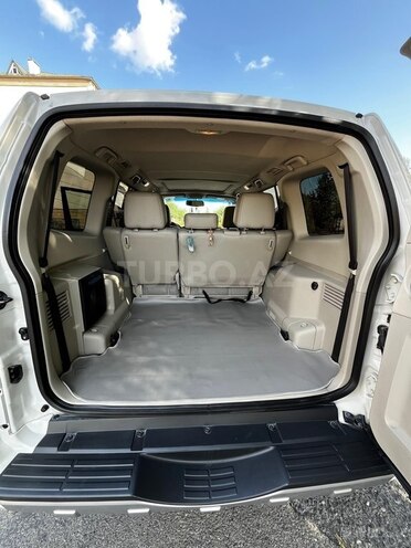 Mitsubishi Pajero 2010, 190,000 km - 3.5 л - Qəbələ