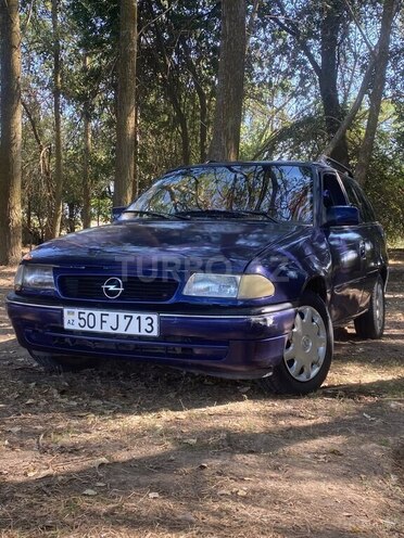 Opel Astra 1997, 586,000 km - 1.6 l - Sabirabad
