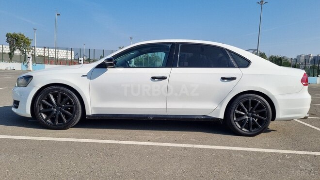 Volkswagen Passat 2012, 255,886 km - 2.5 л - Bakı
