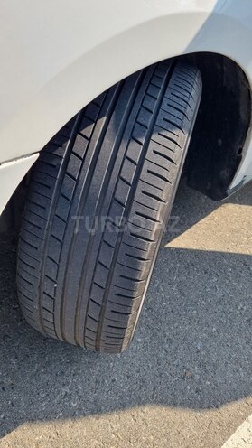 Volkswagen Passat 2012, 255,886 km - 2.5 л - Bakı