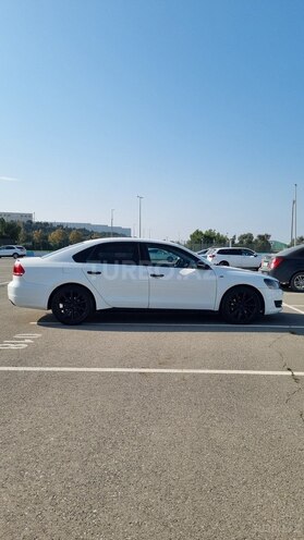 Volkswagen Passat 2012, 255,886 km - 2.5 л - Bakı