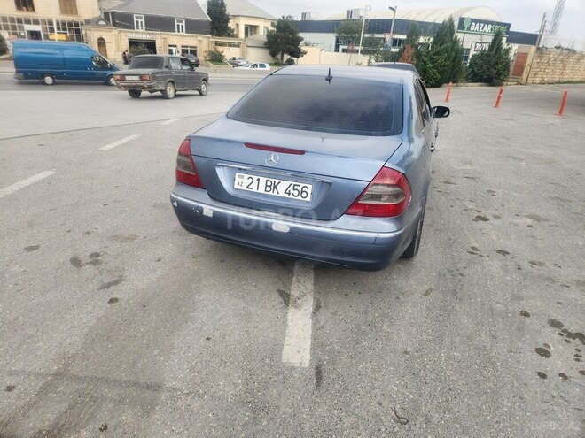 Mercedes E 320 2002, 296,000 km - 3.2 л - Bakı