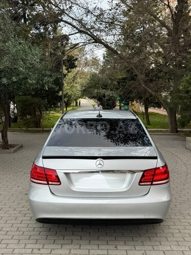 Mercedes E 250 2015, 230,000 km - 2.1 l - Bakı