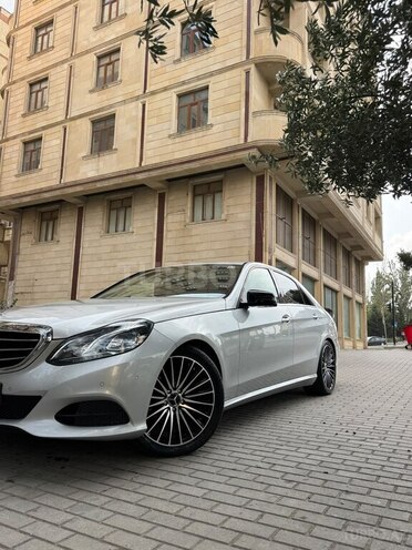 Mercedes E 250 2015, 230,000 km - 2.1 l - Bakı