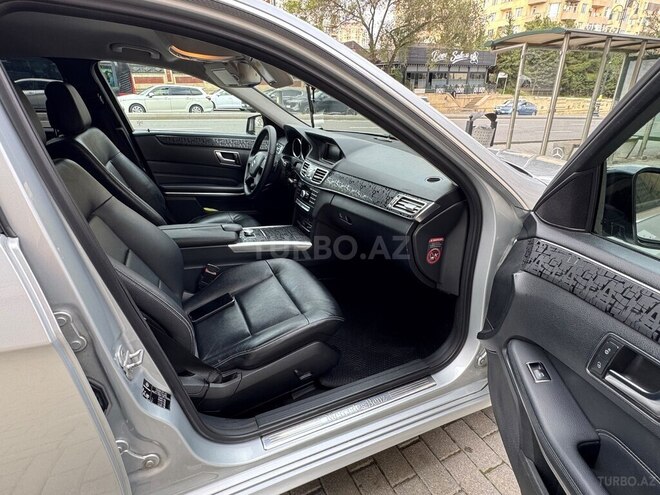 Mercedes E 250 2015, 230,000 km - 2.1 l - Bakı