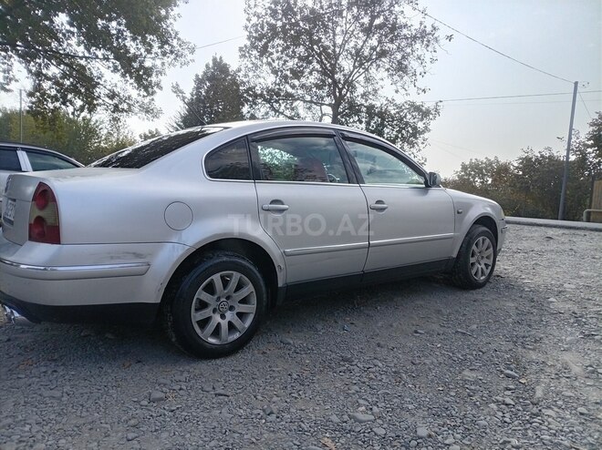 Volkswagen Passat 2001, 170,000 km - 1.9 l - Qəbələ