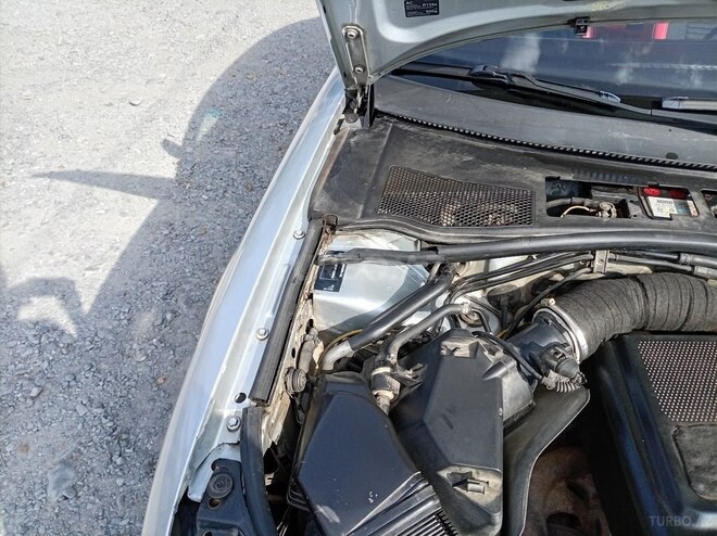 Volkswagen Passat 2001, 170,000 km - 1.9 l - Qəbələ