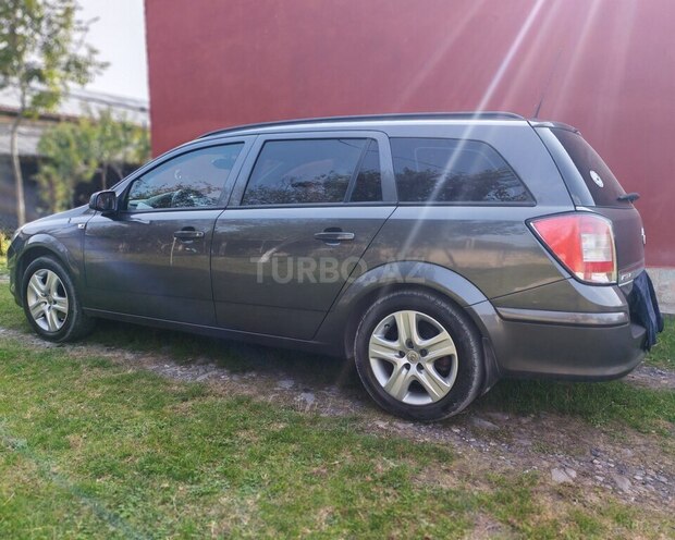 Opel Astra 2009, 245,314 km - 1.3 l - Qəbələ