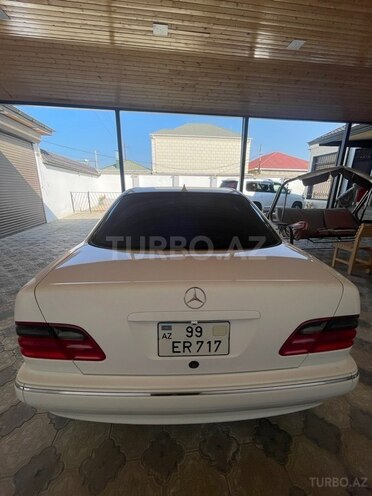 Mercedes E 320 2000, 205,000 km - 3.2 l - Bakı