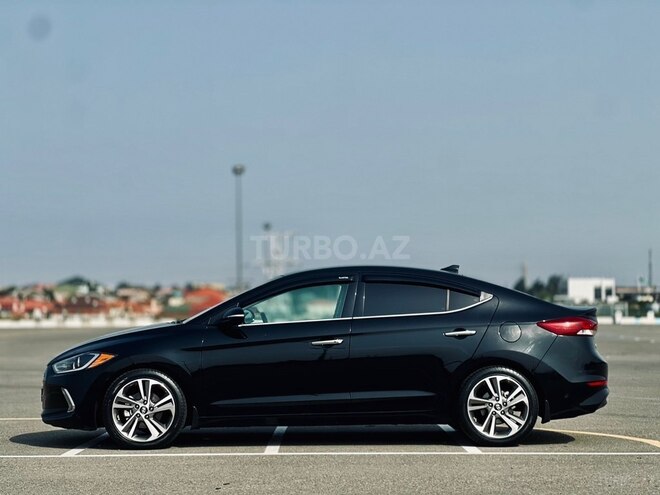 Hyundai Elantra 2017, 110,000 km - 2.0 l - Bakı