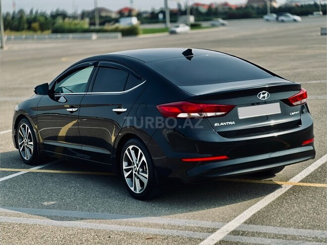 Hyundai Elantra 2017, 110,000 km - 2.0 l - Bakı