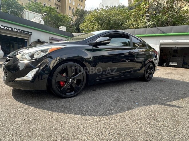 Hyundai Elantra 2014, 240,000 km - 2.0 l - Bakı