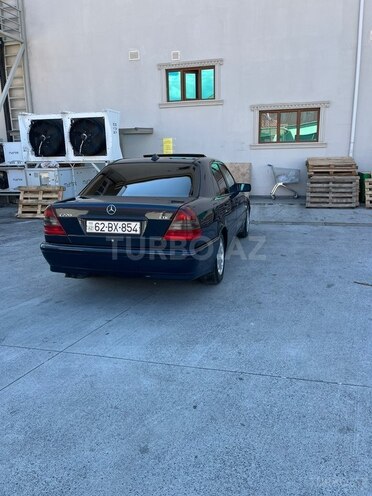Mercedes C 220 1998, 79,000 km - 2.2 л - Zaqatala