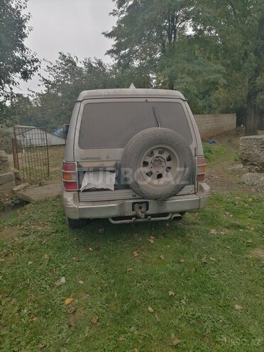 Mitsubishi Pajero 1993, 345,000 km - 2.8 l - Bakı