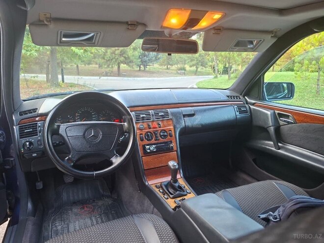 Mercedes E 200 1998, 479,000 km - 2.0 l - Şamaxı