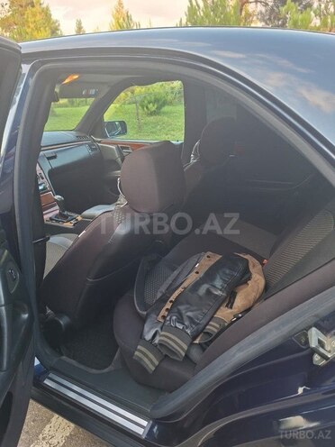 Mercedes E 200 1998, 479,000 km - 2.0 l - Şamaxı