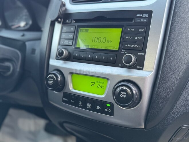 Kia Sportage 2009, 267,000 km - 2.0 l - Bakı