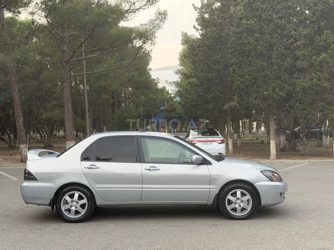 Mitsubishi Lancer 2006, 242,000 km - 1.6 l - Bakı