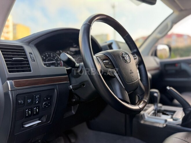 Toyota Land Cruiser 2018, 29,000 km - 4.0 л - Bakı