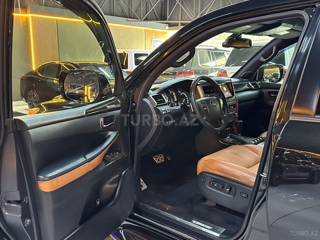 Lexus LX 570 2014, 220,200 km - 5.7 л - Bakı