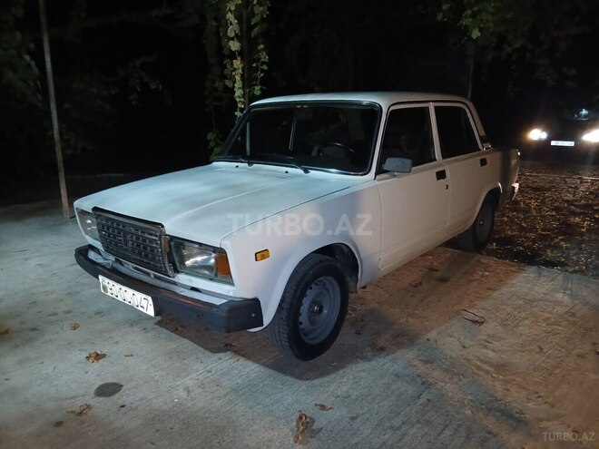 LADA (VAZ) 2107 2004, 21,240 km - 1.6 l - Füzuli