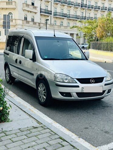 Opel Combo 2011, 301,000 km - 1.3 л - Bakı
