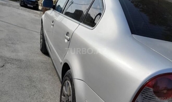 Volkswagen Passat 2001, 200,000 km - 1.8 l - Bakı