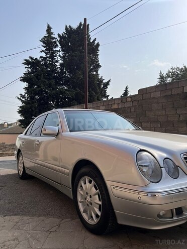 Mercedes E 220 2001, 341,000 km - 2.2 l - Bakı