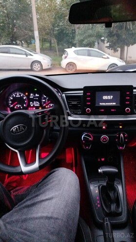 Kia Rio 2017, 233,000 km - 1.6 l - Bakı