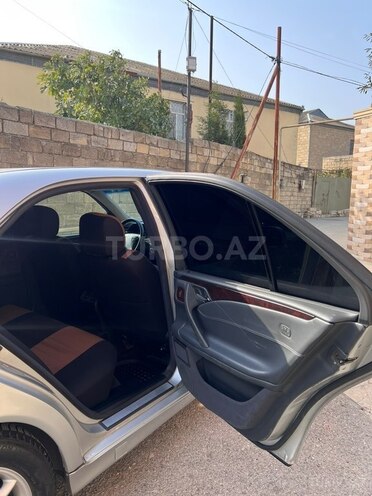 Mercedes E 220 2001, 341,000 km - 2.2 l - Bakı