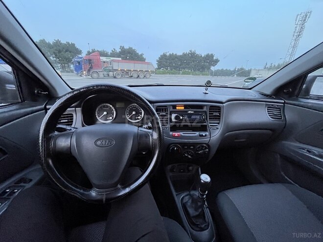 Kia Rio 2005, 320,000 km - 1.4 л - Bakı